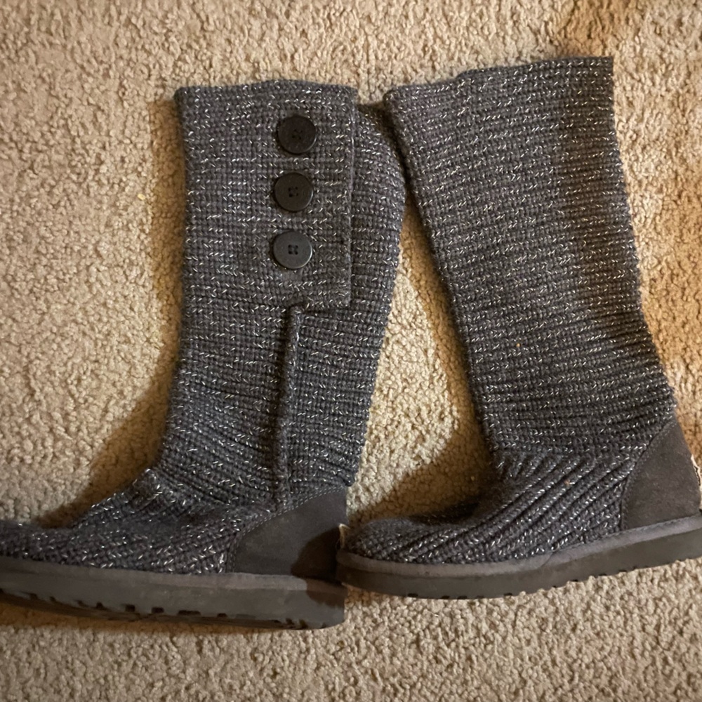 UGG Knitted